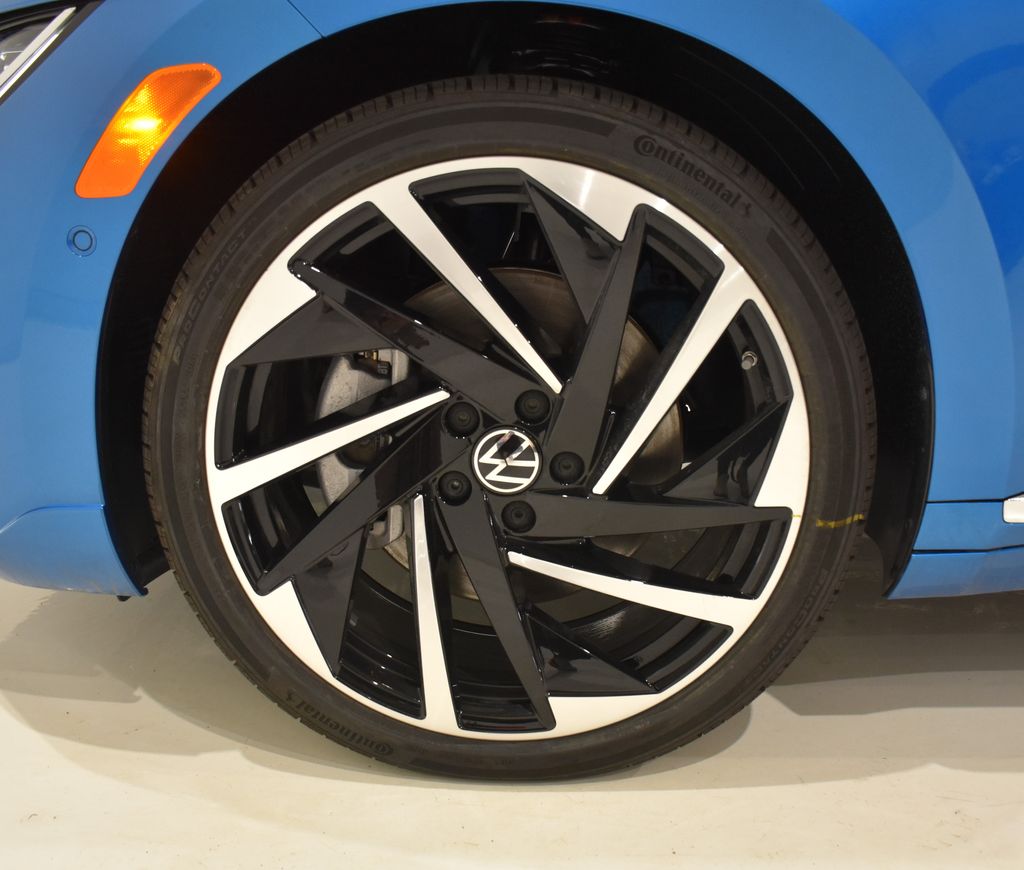 2023 Volkswagen Arteon 2.0T SEL Premium R-Line 9