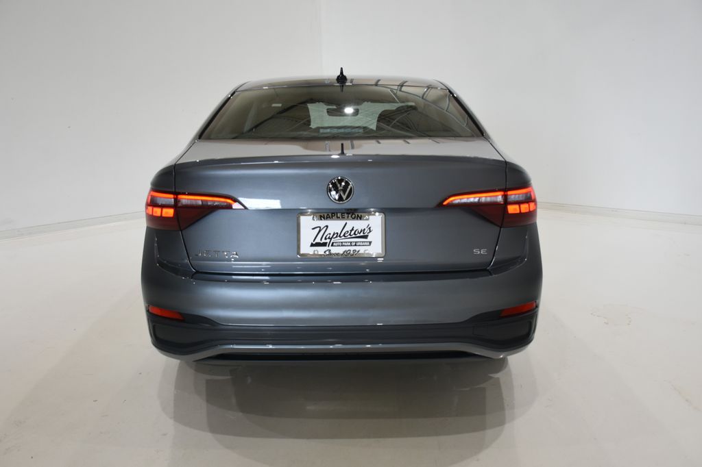 2024 Volkswagen Jetta 1.5T SE 5