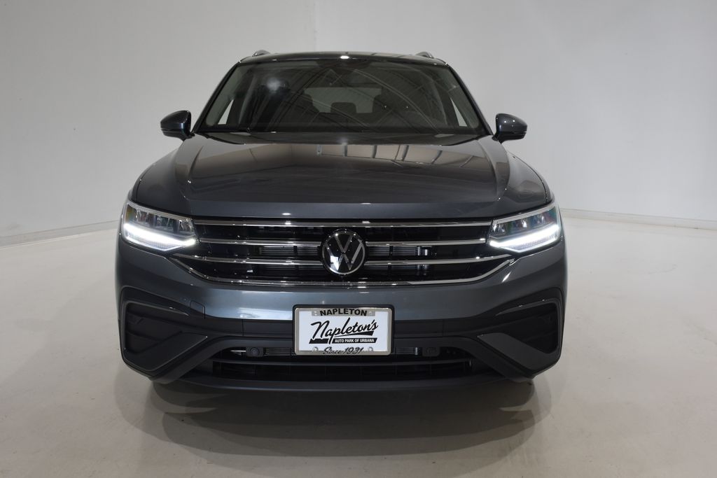 2024 Volkswagen Tiguan 2.0T SE 2