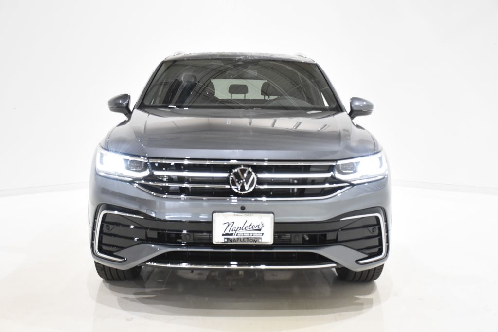 2024 Volkswagen Tiguan 2.0T SEL R-Line 2