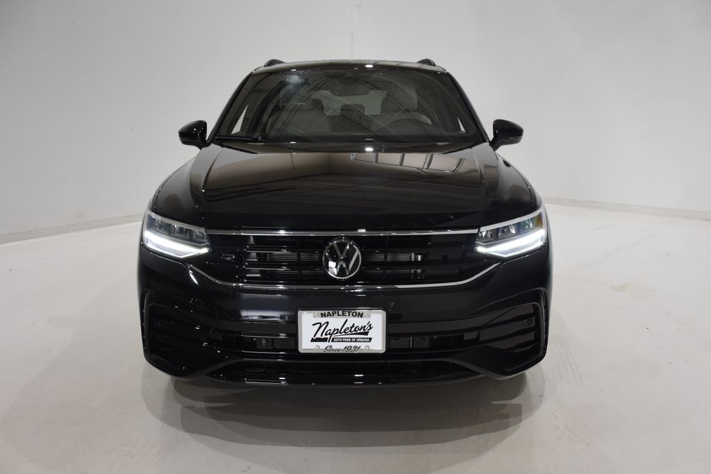 2024 Volkswagen Tiguan 2.0T SE R-Line Black 2