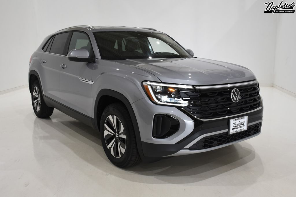 2024 Volkswagen Atlas Cross Sport 2.0T SE 1