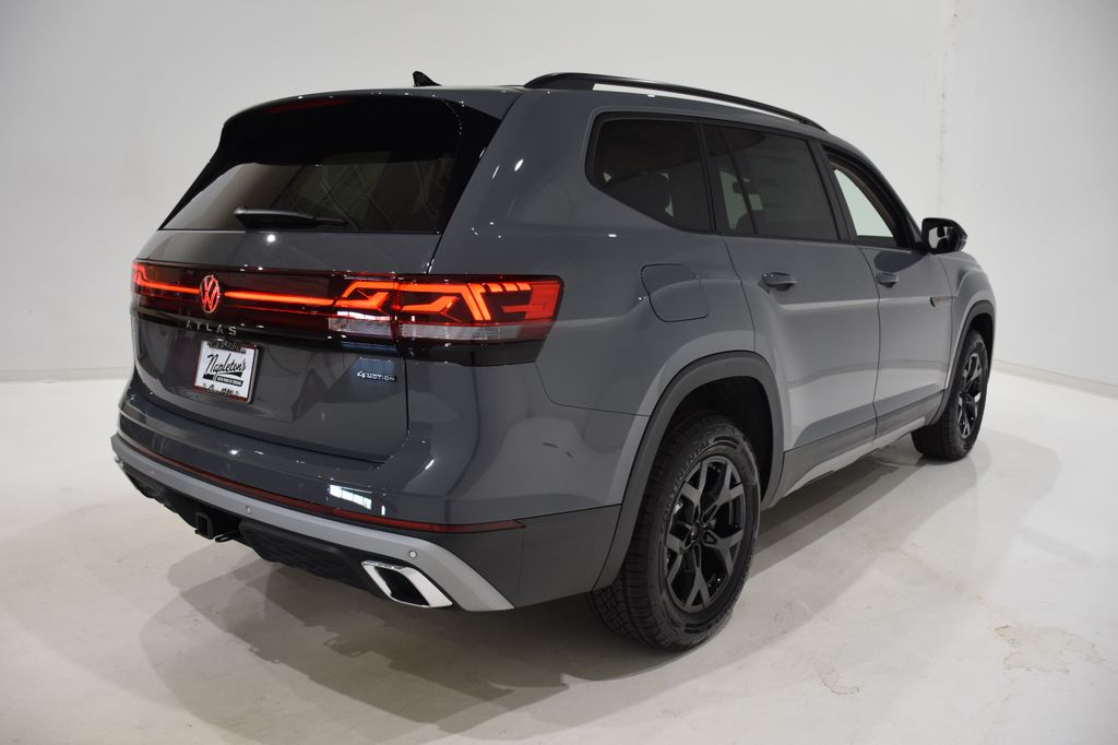 2025 Volkswagen Atlas Peak Edition 4