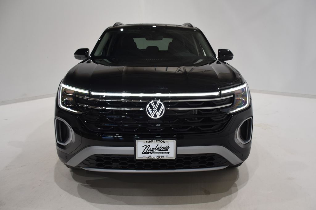 2025 Volkswagen Atlas Peak Edition 2