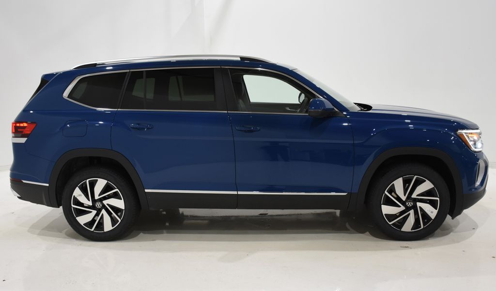 2025 Volkswagen Atlas 2.0T SEL 3