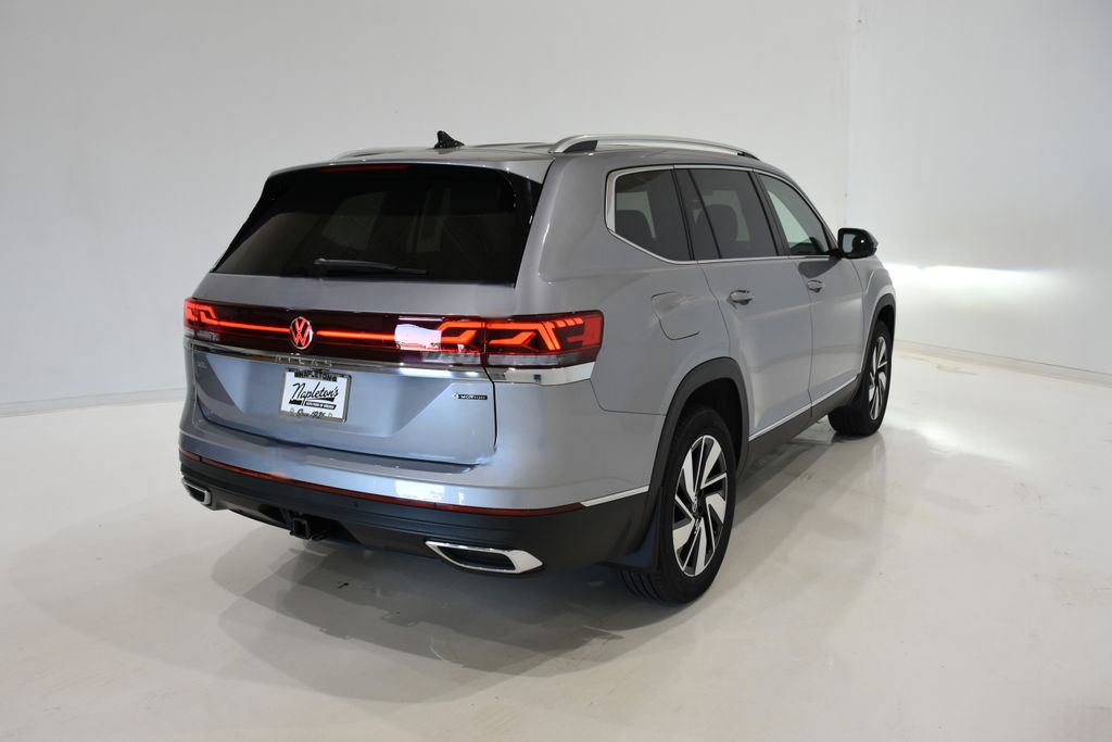 2024 Volkswagen Atlas 2.0T SEL 4