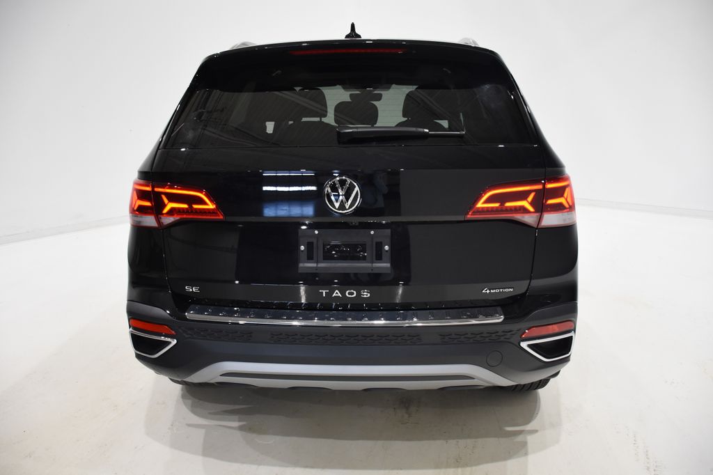 2024 Volkswagen Taos 1.5T SE 4