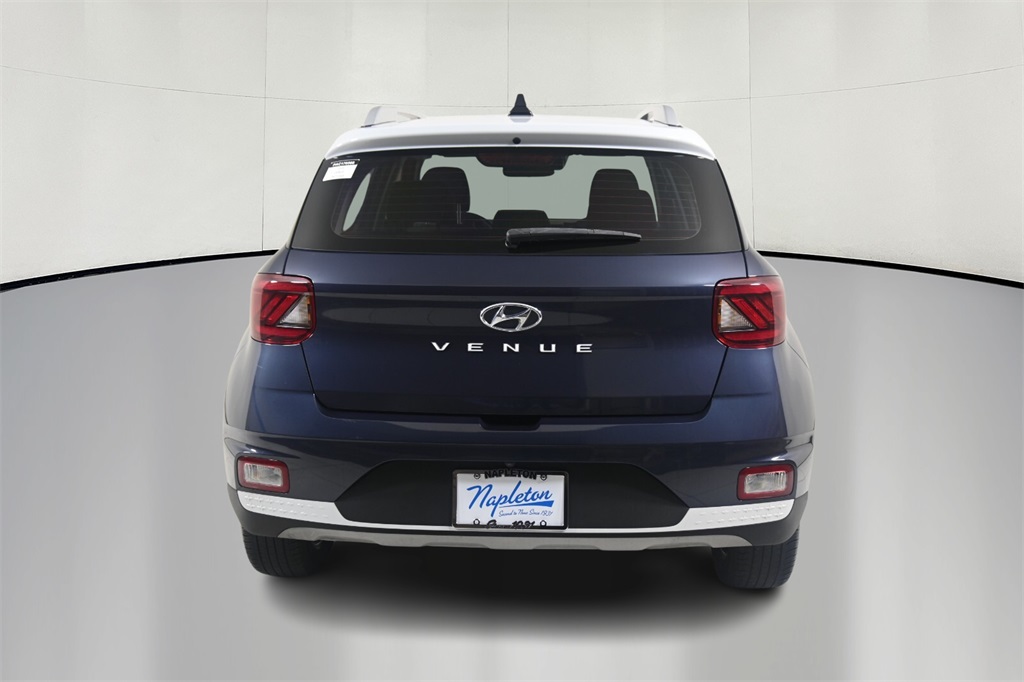 2022 Hyundai Venue Limited 6