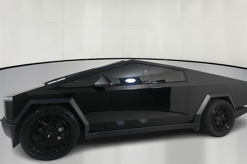 2024 Tesla Cybertruck AWD 4