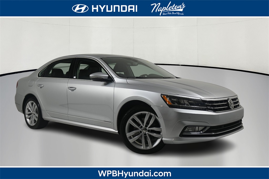 2018 Volkswagen Passat 2.0T SEL Premium 1