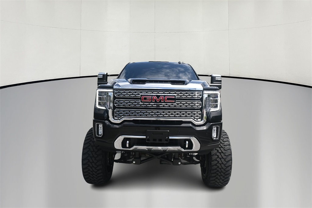 2023 GMC Sierra 2500HD Denali 2