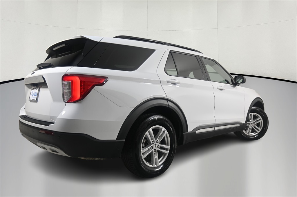 2023 Ford Explorer XLT 7