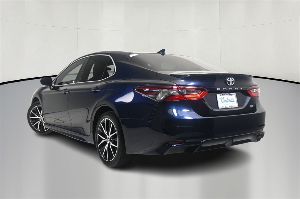 2021 Toyota Camry  5