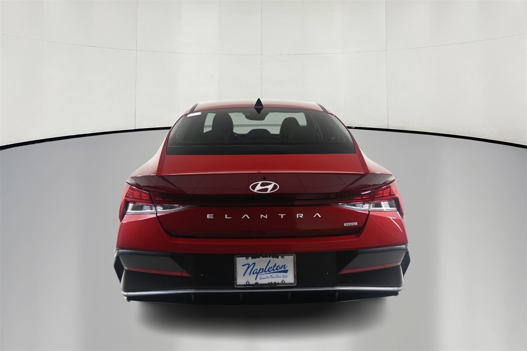 2024 Hyundai Elantra Hybrid Limited 6