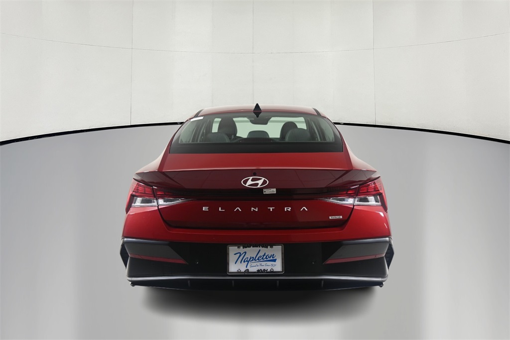 2024 Hyundai Elantra Hybrid Limited 6