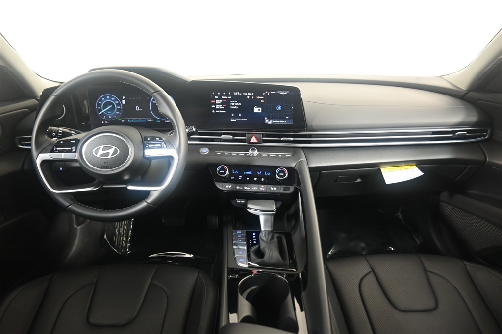 2024 Hyundai Elantra Hybrid Limited 14