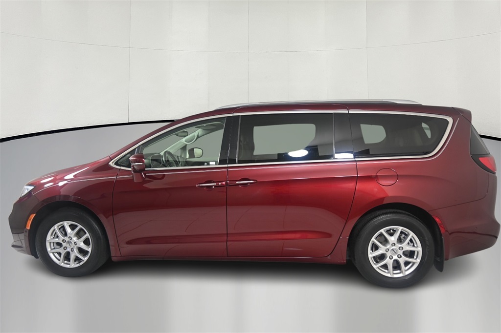 2021 Chrysler Pacifica Touring L 4