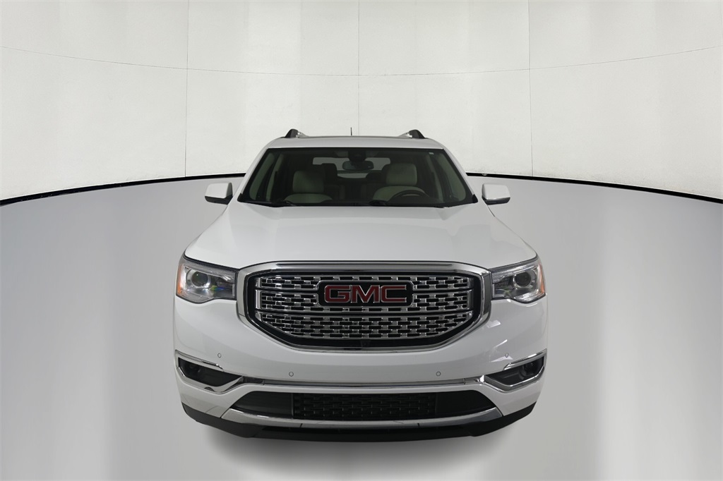 2019 GMC Acadia Denali 2