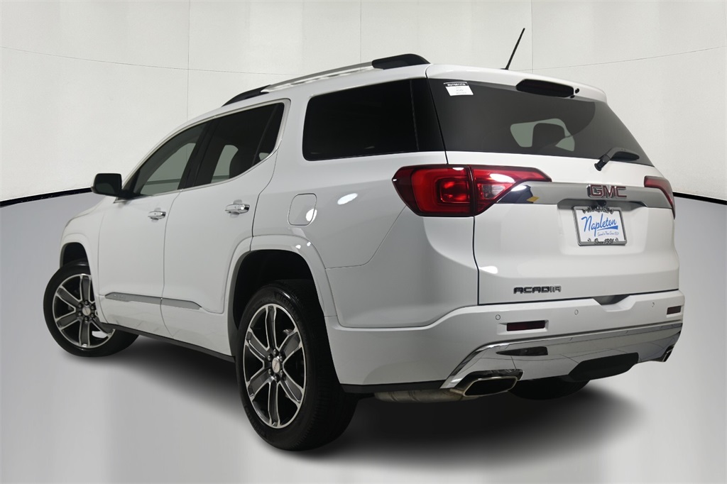 2019 GMC Acadia Denali 5