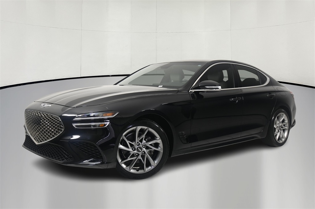 2022 Genesis G70 2.0T 3