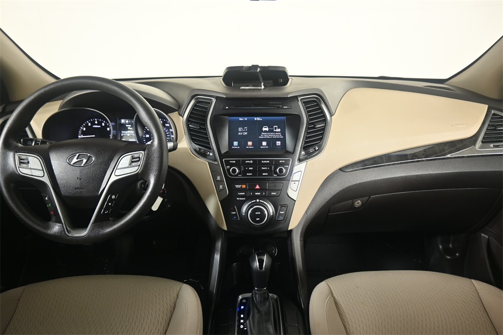 2017 Hyundai Santa Fe Sport 2.4 Base 14