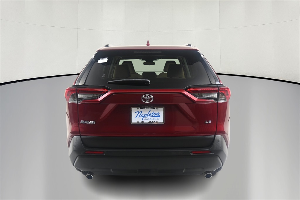 2021 Toyota RAV4 LE 6