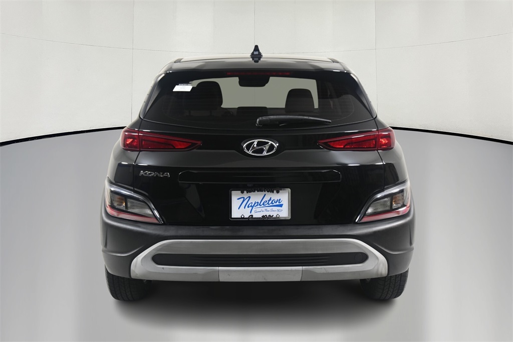 2022 Hyundai Kona SE 6