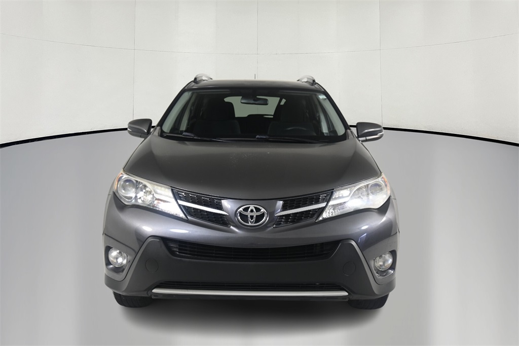 2015 Toyota RAV4 XLE 2