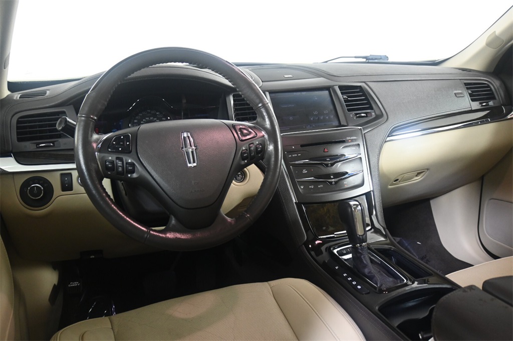 2013 Lincoln MKS EcoBoost 11