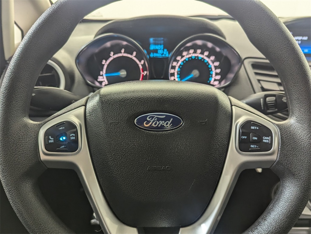 2019 Ford Fiesta SE 17