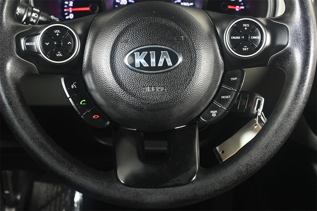 2016 Kia Soul Base 15