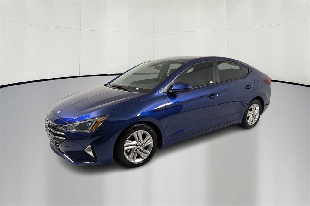 2019 Hyundai Elantra SEL 3