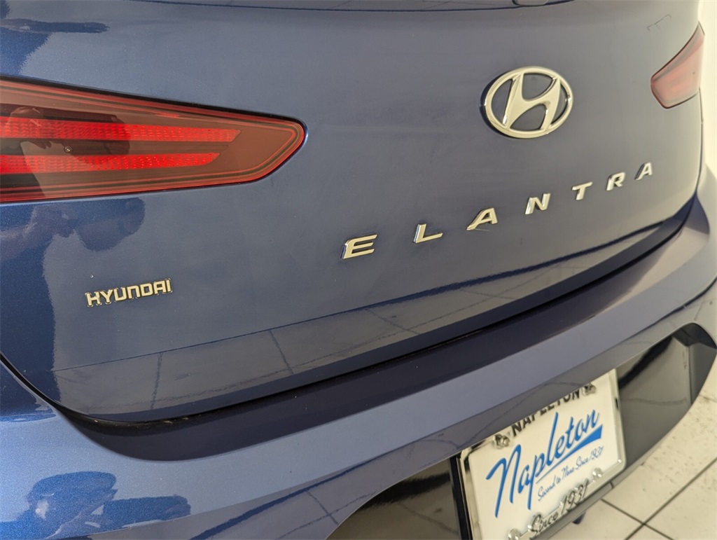 2019 Hyundai Elantra SEL 8