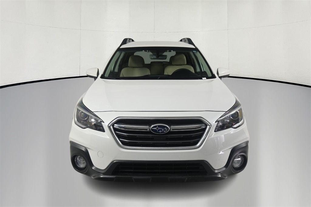 2019 Subaru Outback 2.5i Premium 2