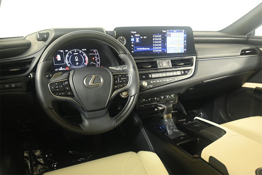 2022 Lexus ES 350 Ultra Luxury 11