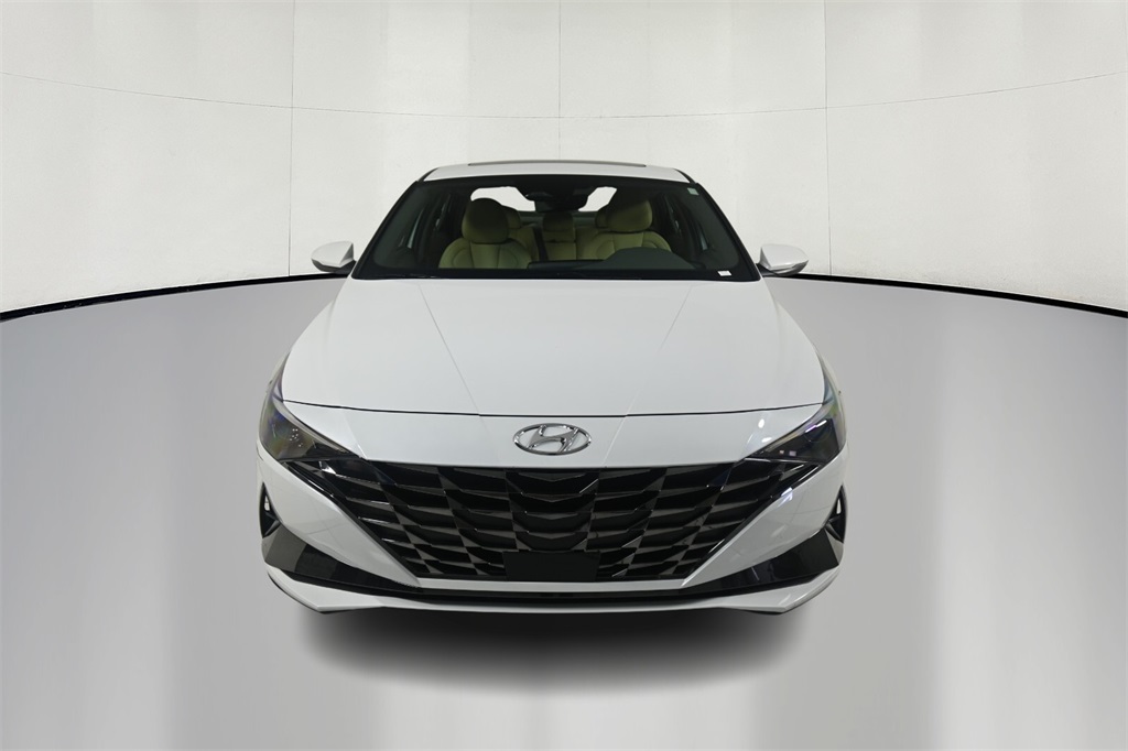 2022 Hyundai Elantra SEL 2