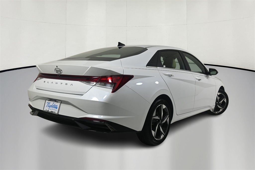 2022 Hyundai Elantra SEL 7