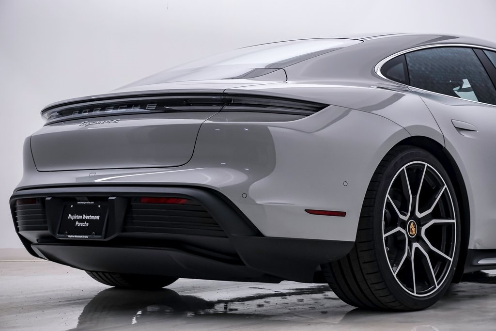 2024 Porsche Taycan 4S 12