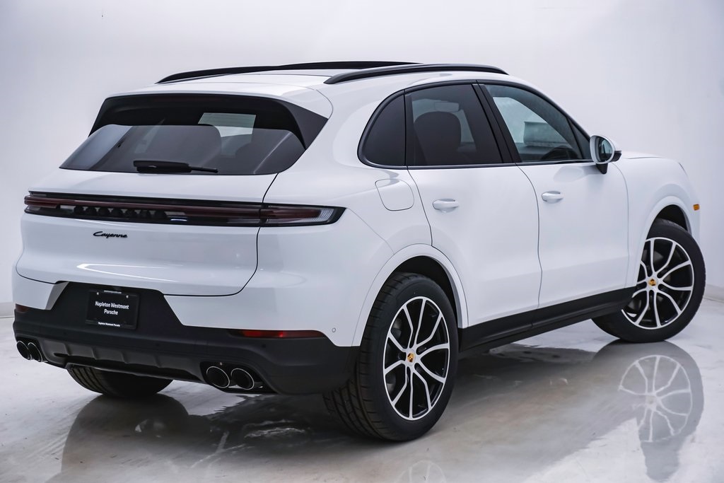 2024 Porsche Cayenne  11