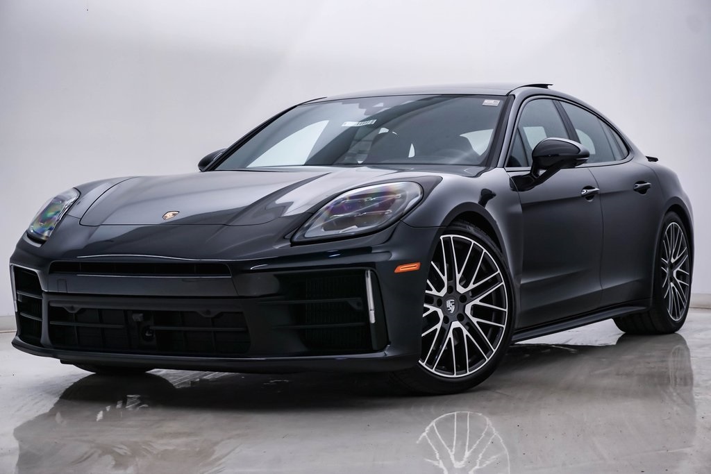 2024 Porsche Panamera  1