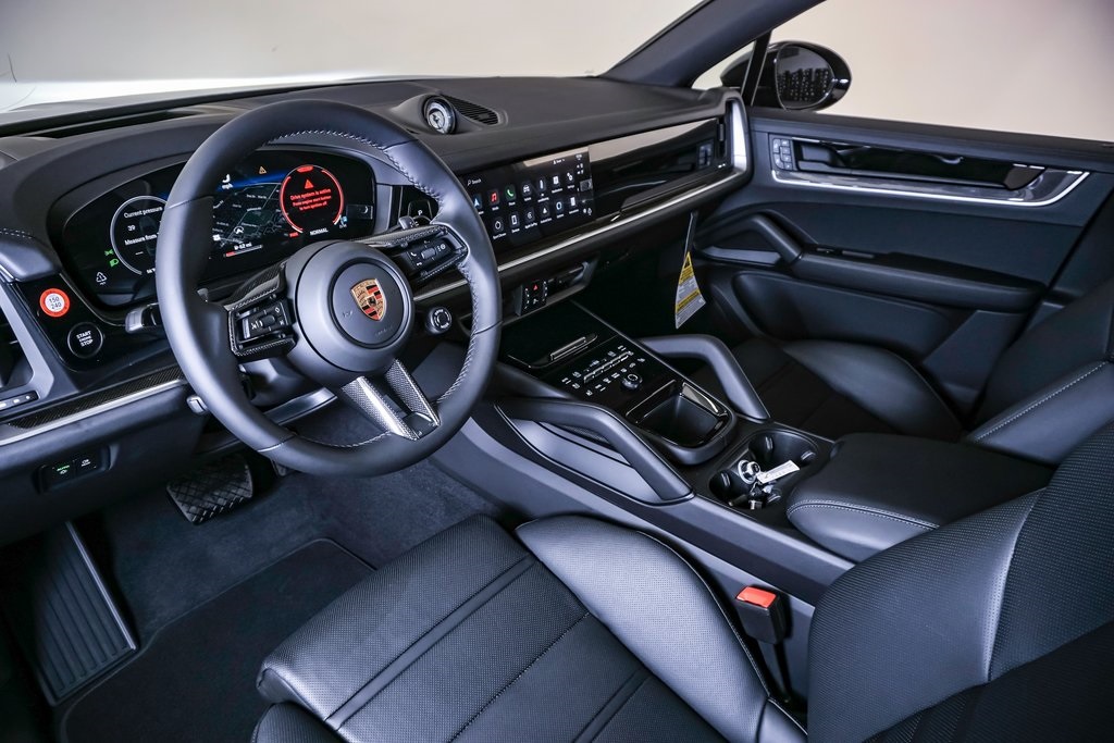 2024 Porsche Cayenne Coupe  20