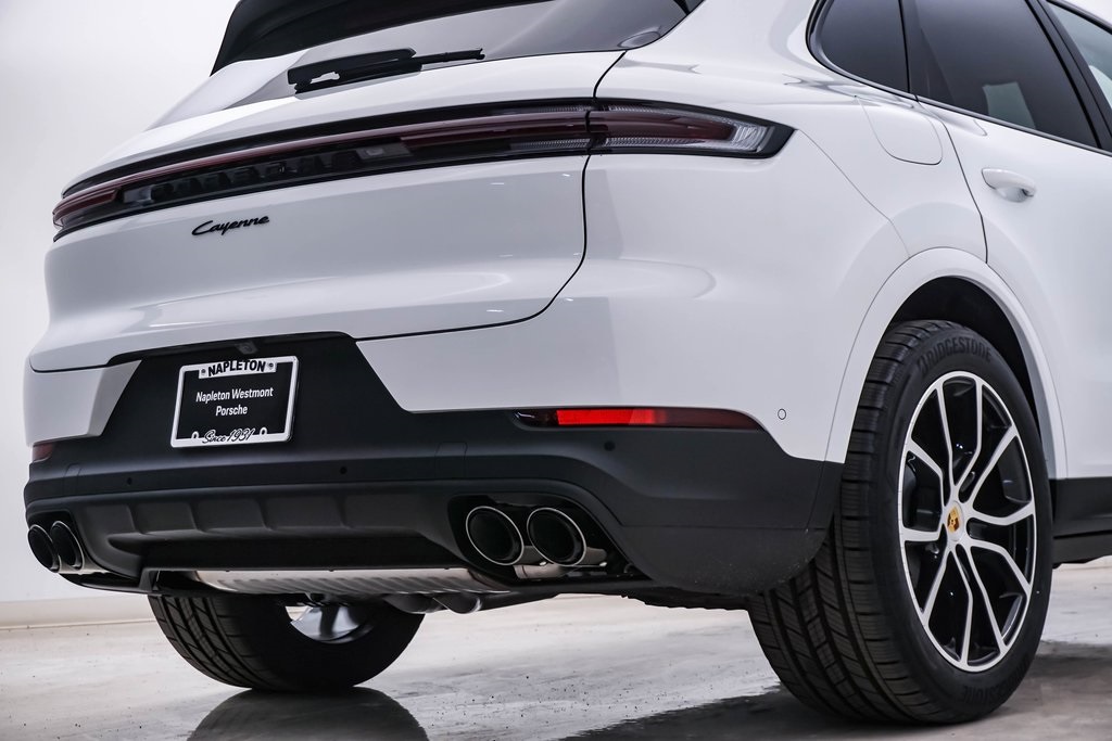 2024 Porsche Cayenne  12