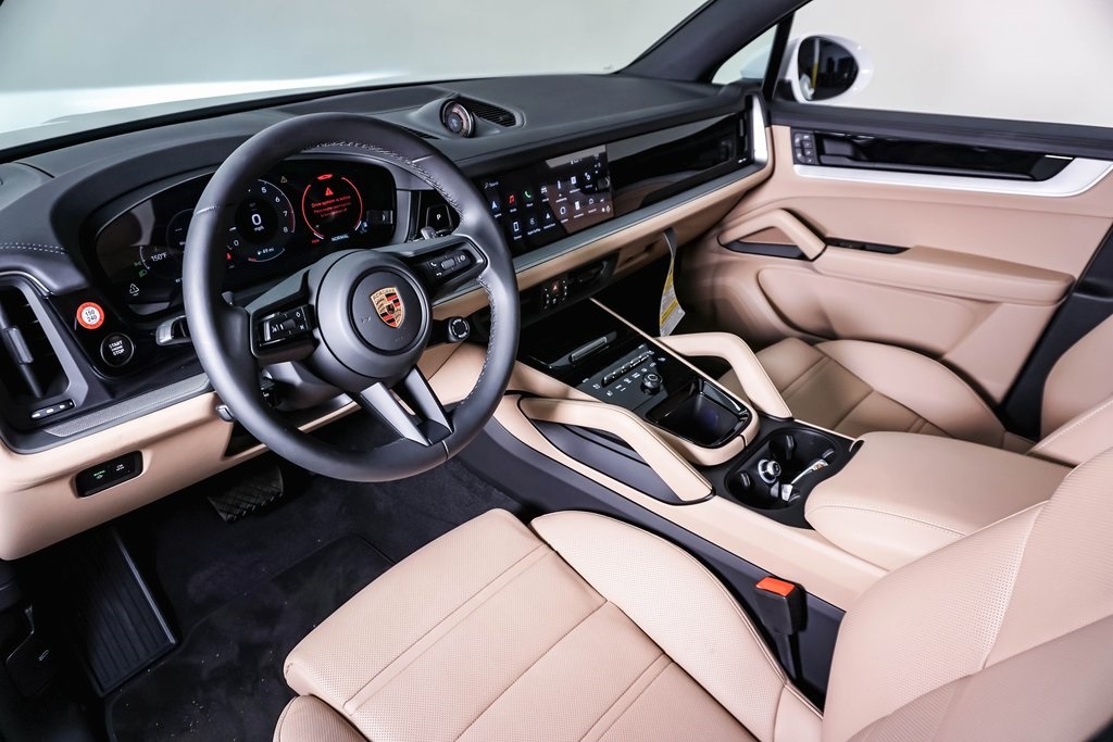 2024 Porsche Cayenne  19