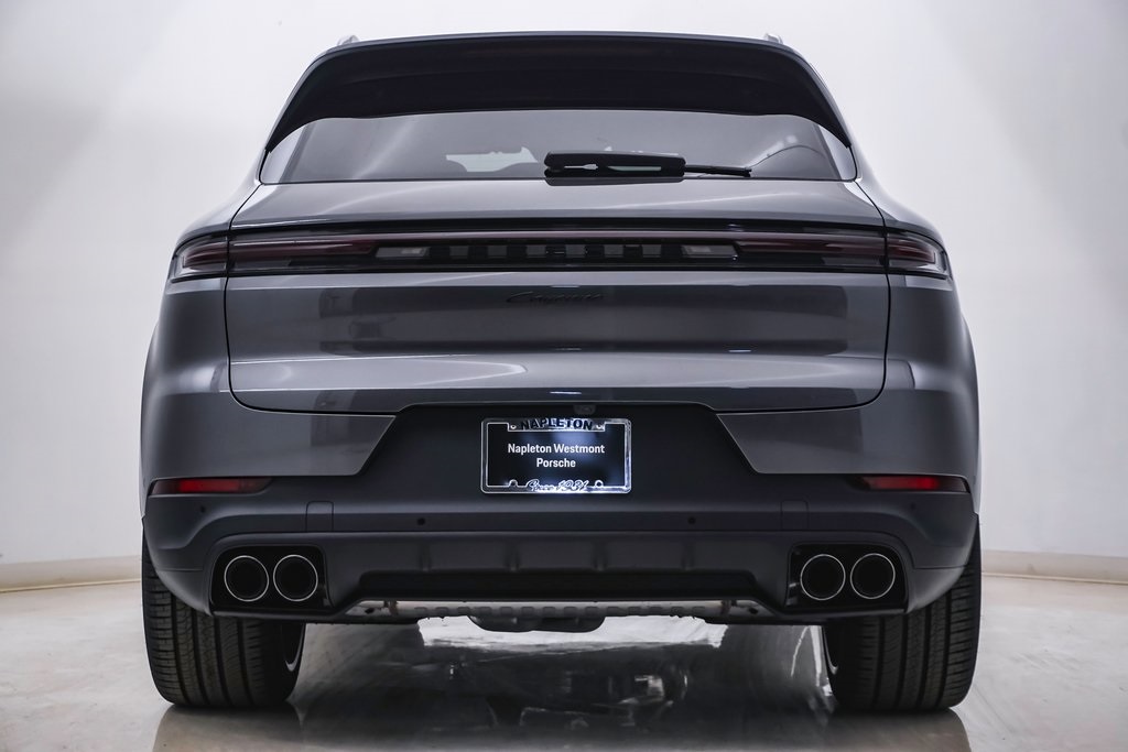 2024 Porsche Cayenne  8