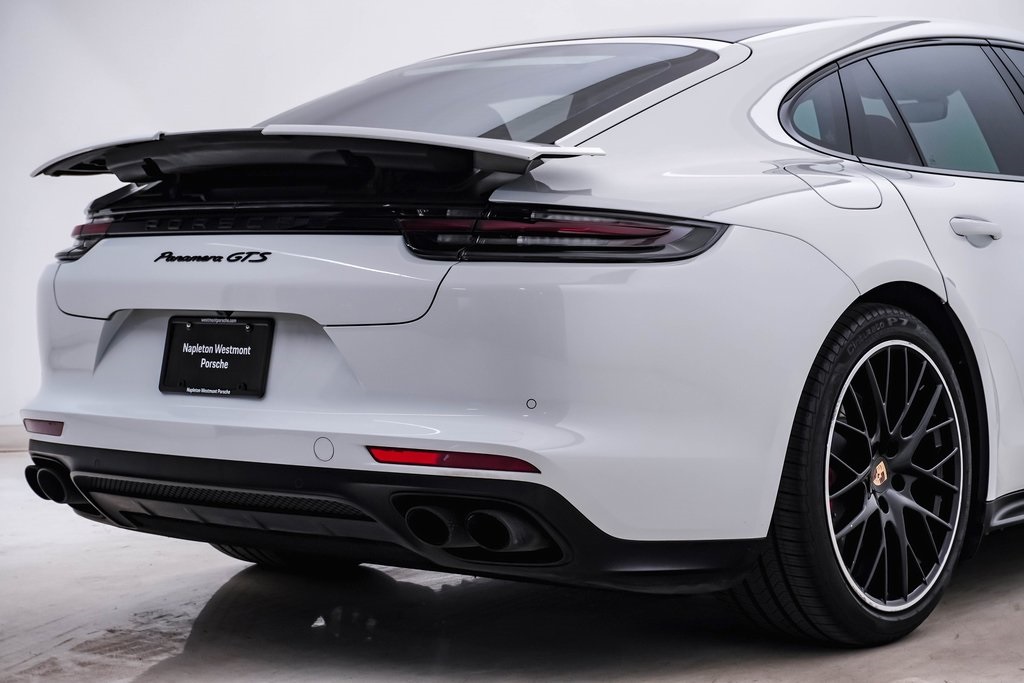 2020 Porsche Panamera GTS 12