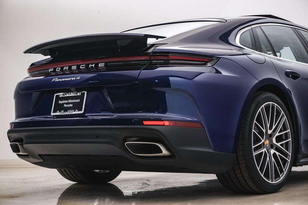 2024 Porsche Panamera 4 12