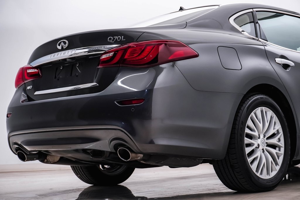 2015 INFINITI Q70L 3.7X 12