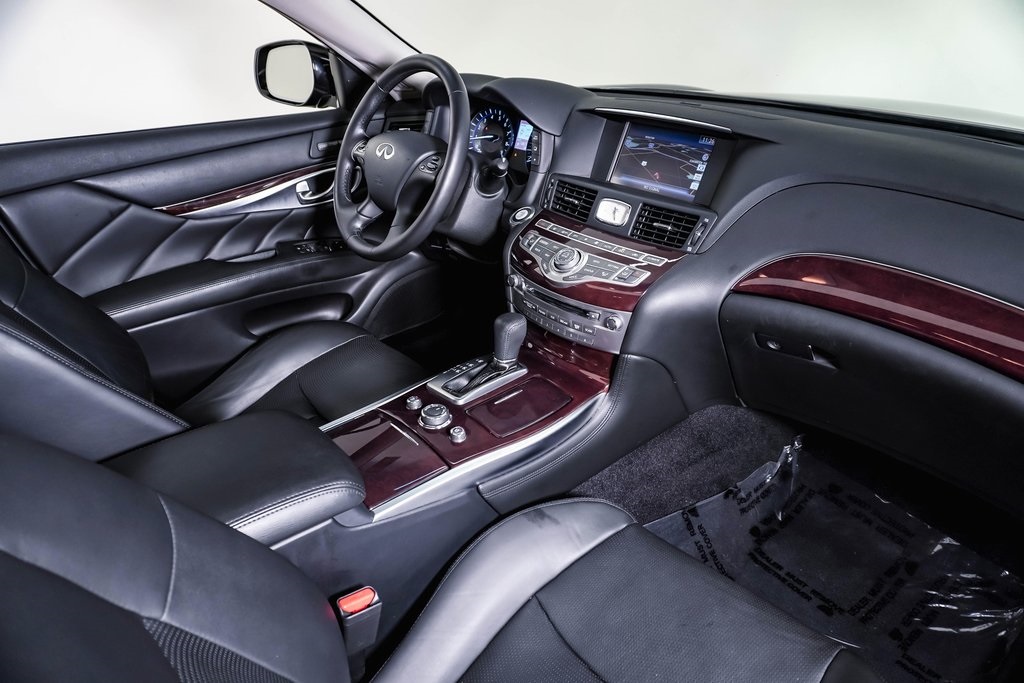 2015 INFINITI Q70L 3.7X 14