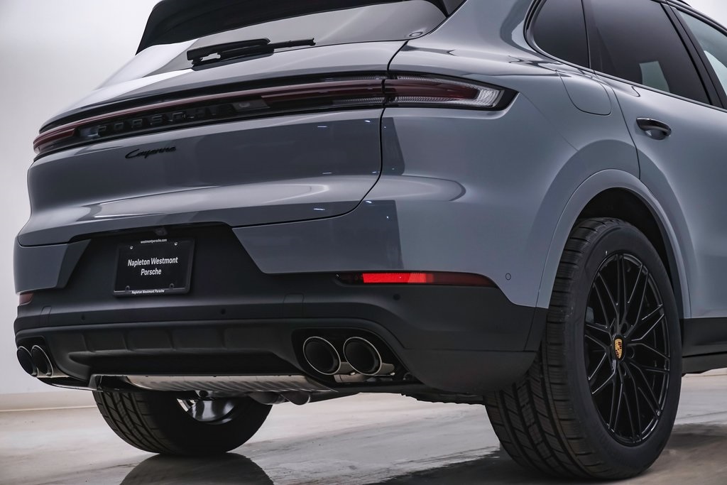 2024 Porsche Cayenne  12