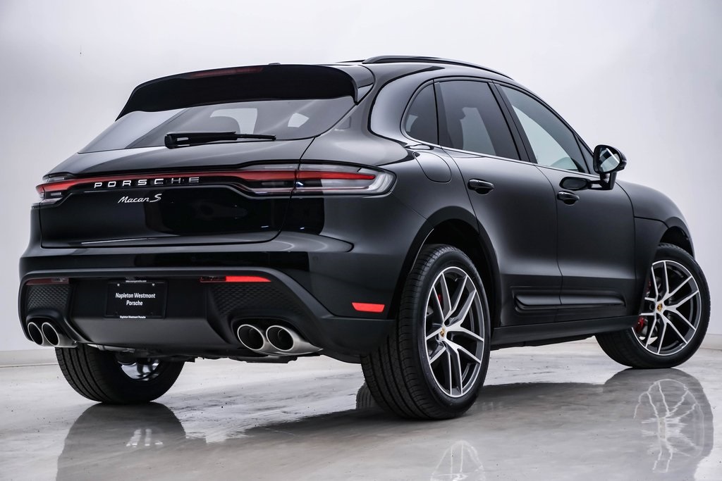 2024 Porsche Macan S 9